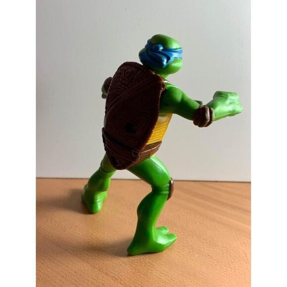 McDonald's Toy 4" Action Figure ~ Leonardo ~ Teenage Mutant Ninja Turtles - 2007 - Picture 3 of 7